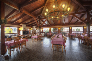 RESTAURACE